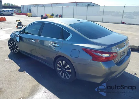 2018 Nissan Altima 2.5 Sl из США, поврежденный, VIN 1N4AL3AP0JC171992